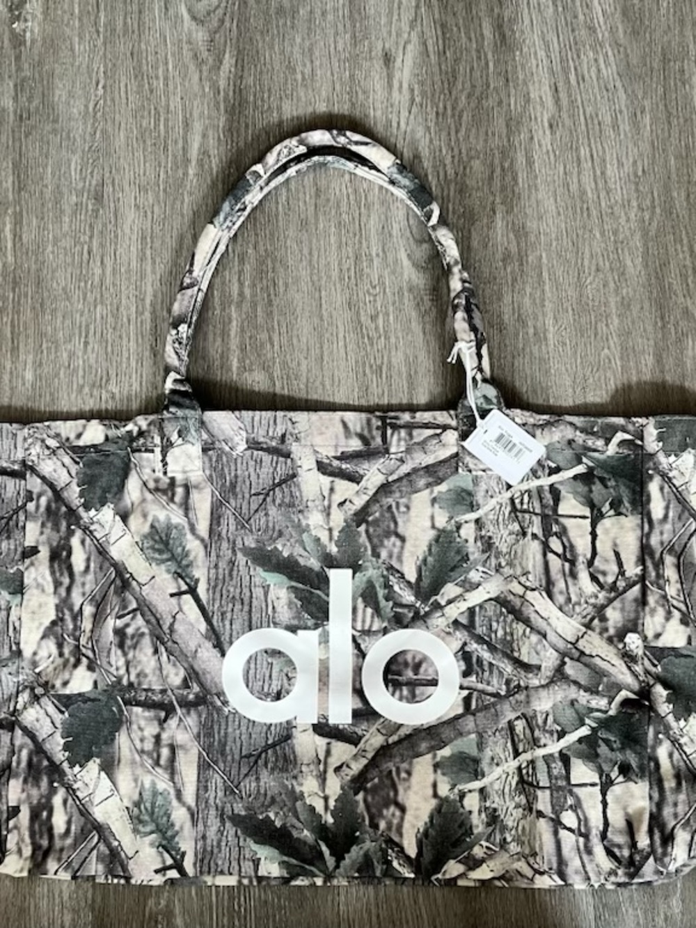 ALO Yoga Camouflage Tote in Gray and Green